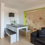 Lovely Spacious 3room Loft Under Roof-100m2-touristarea