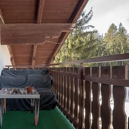 Lovely Spacious 3room Loft Under Roof-100m2-touristarea Daire