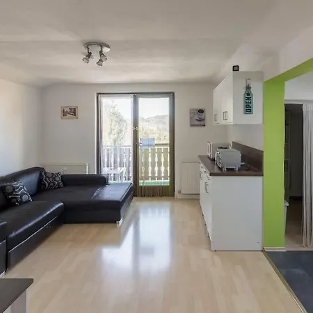 Lovely Spacious 3room Loft Under Roof-100m2-touristarea