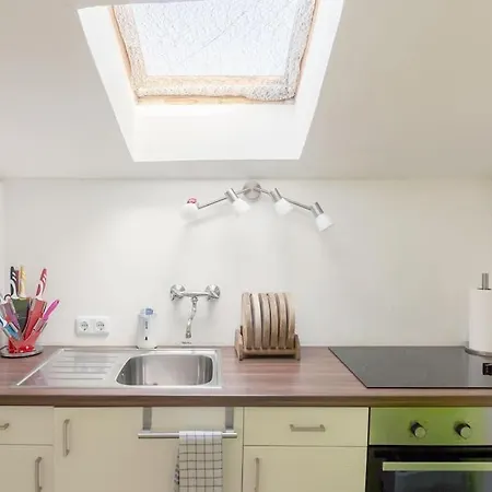 Apartment Lovely Spacious 3room Loft Under Roof-100m2-touristarea *