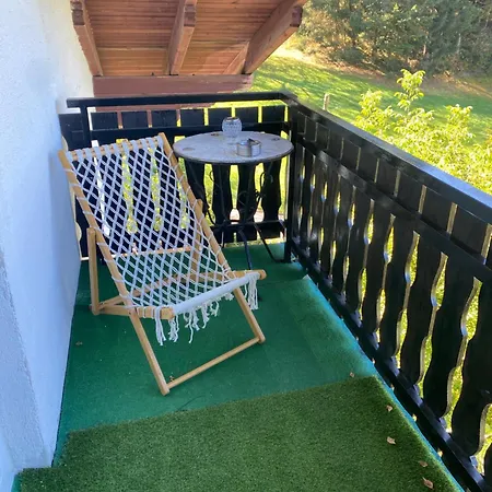 Lovely Spacious 3room Loft Under Roof-100m2-touristarea *